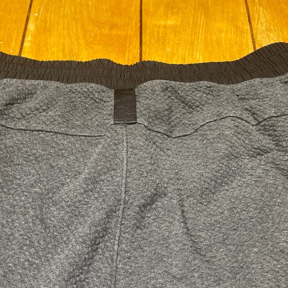 Lululemon At Ease Joggers Grey Double Knit Size Large - Picture 9 of 16